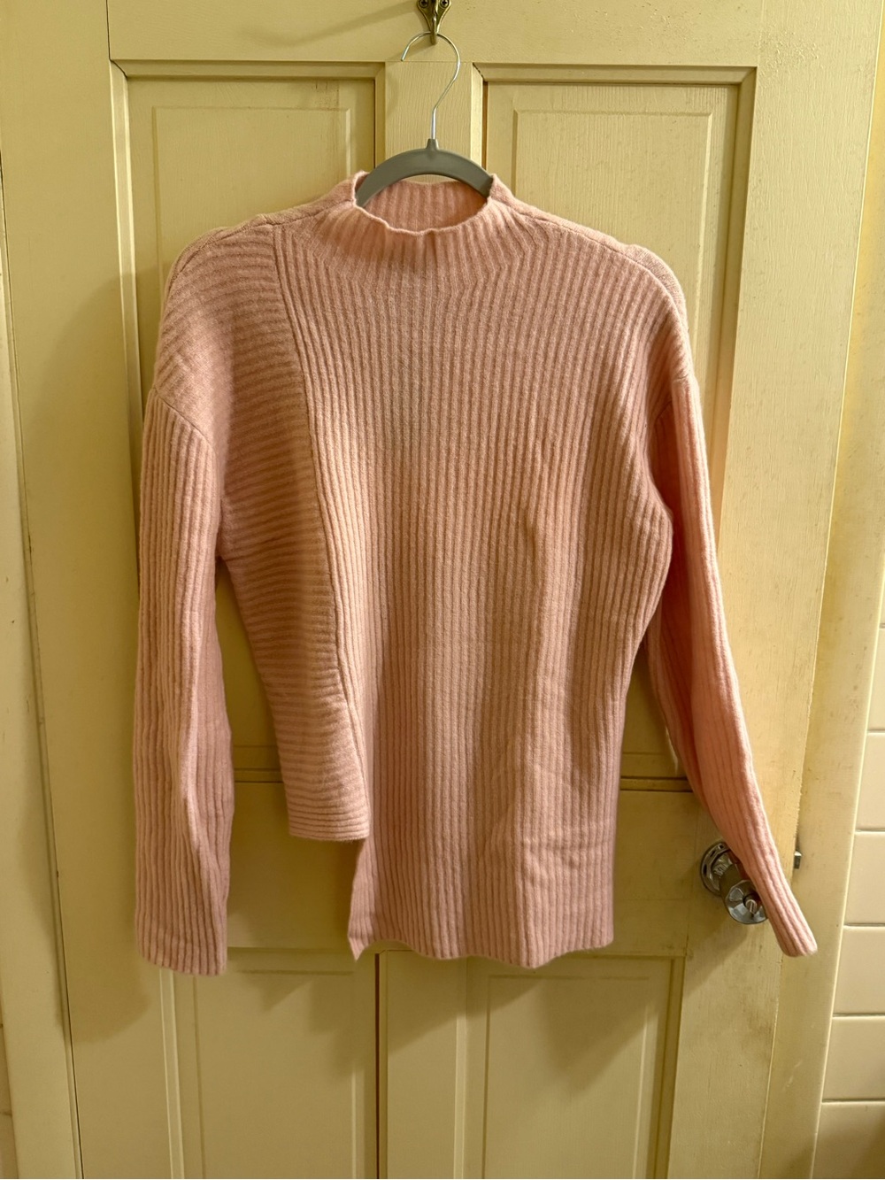 Express Super Soft Baby Pink Ribbed Mock Neck Sweater. NWT